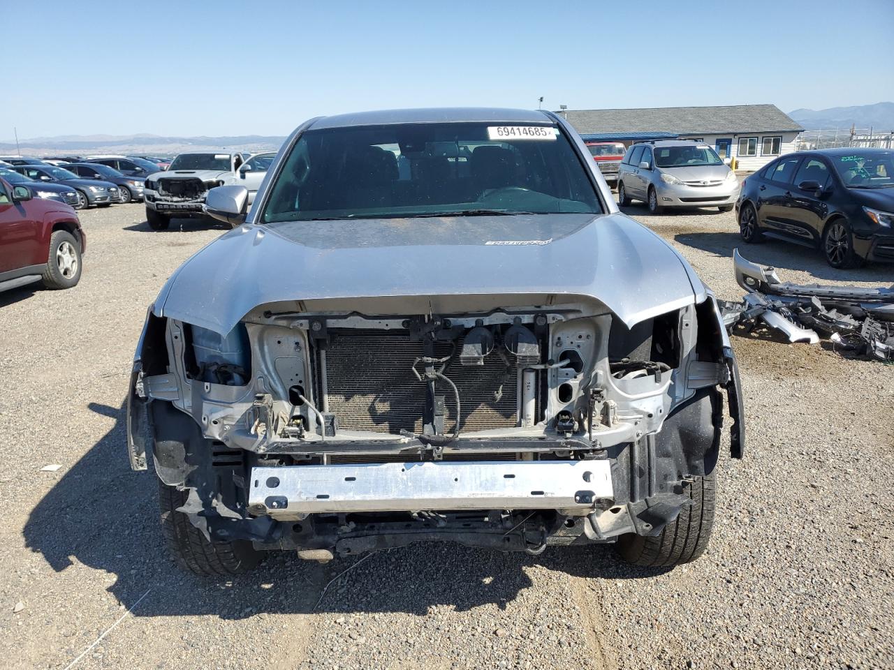 Toyota Tacoma Double Cab Image 5