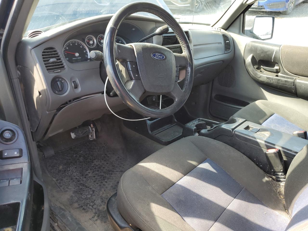 Ford Ranger Super Cab Image 9