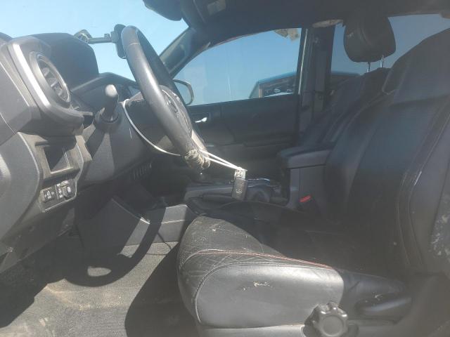 Toyota Tacoma Double Cab Image 4