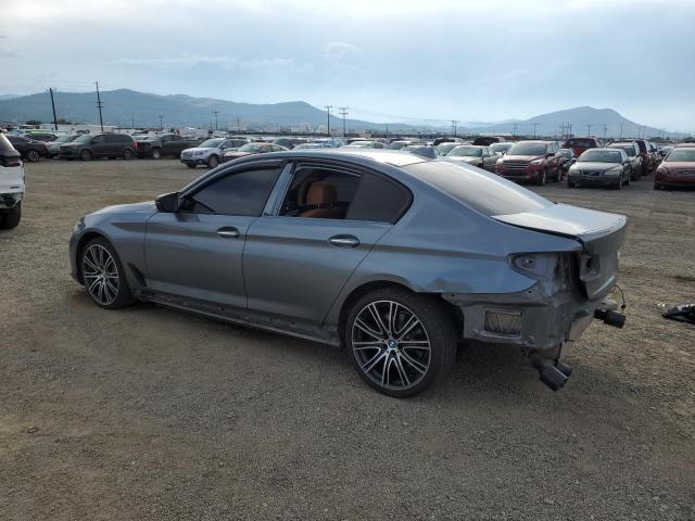 BMW 5 Series Xi Image 2