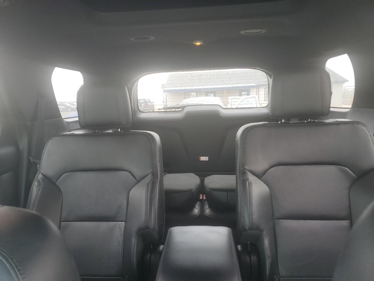 Ford Explorer Xlt Image 11