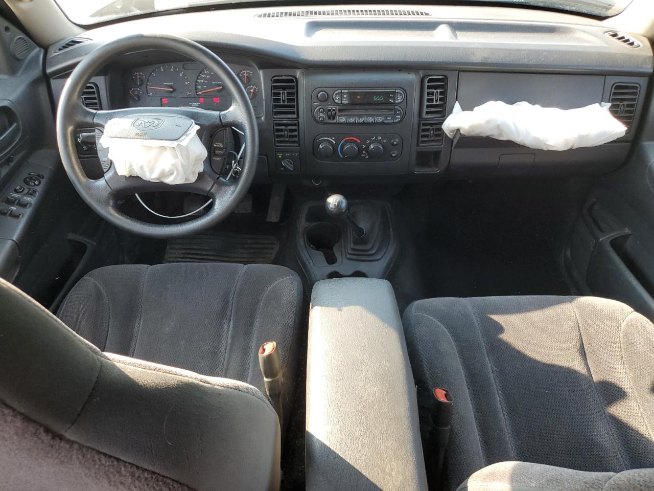 Dodge Dakota Quad Sport Image 9