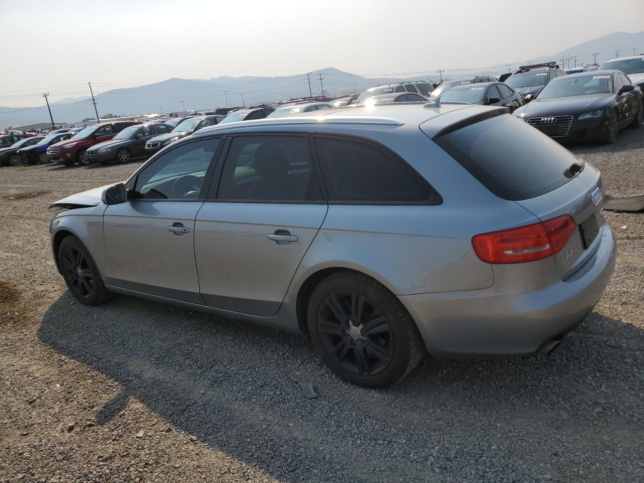 Audi A4 Premium Image 9