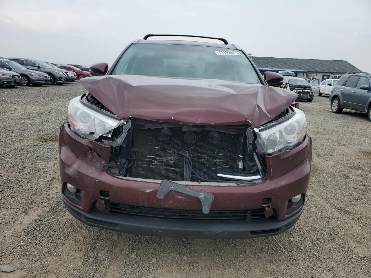 Toyota Highlander Xle Image 8