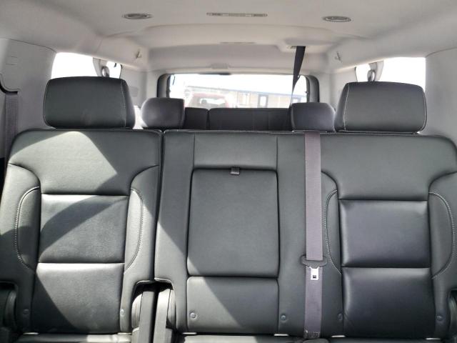 Chevrolet Suburban K1500 Lt Image 3