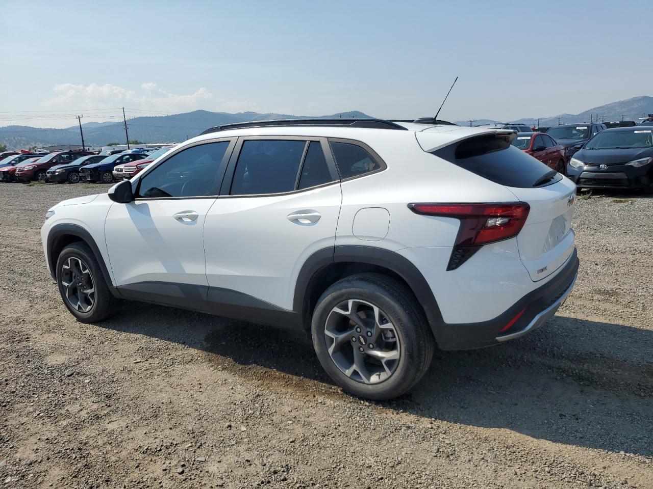 Chevrolet Trax 1lt Image 2