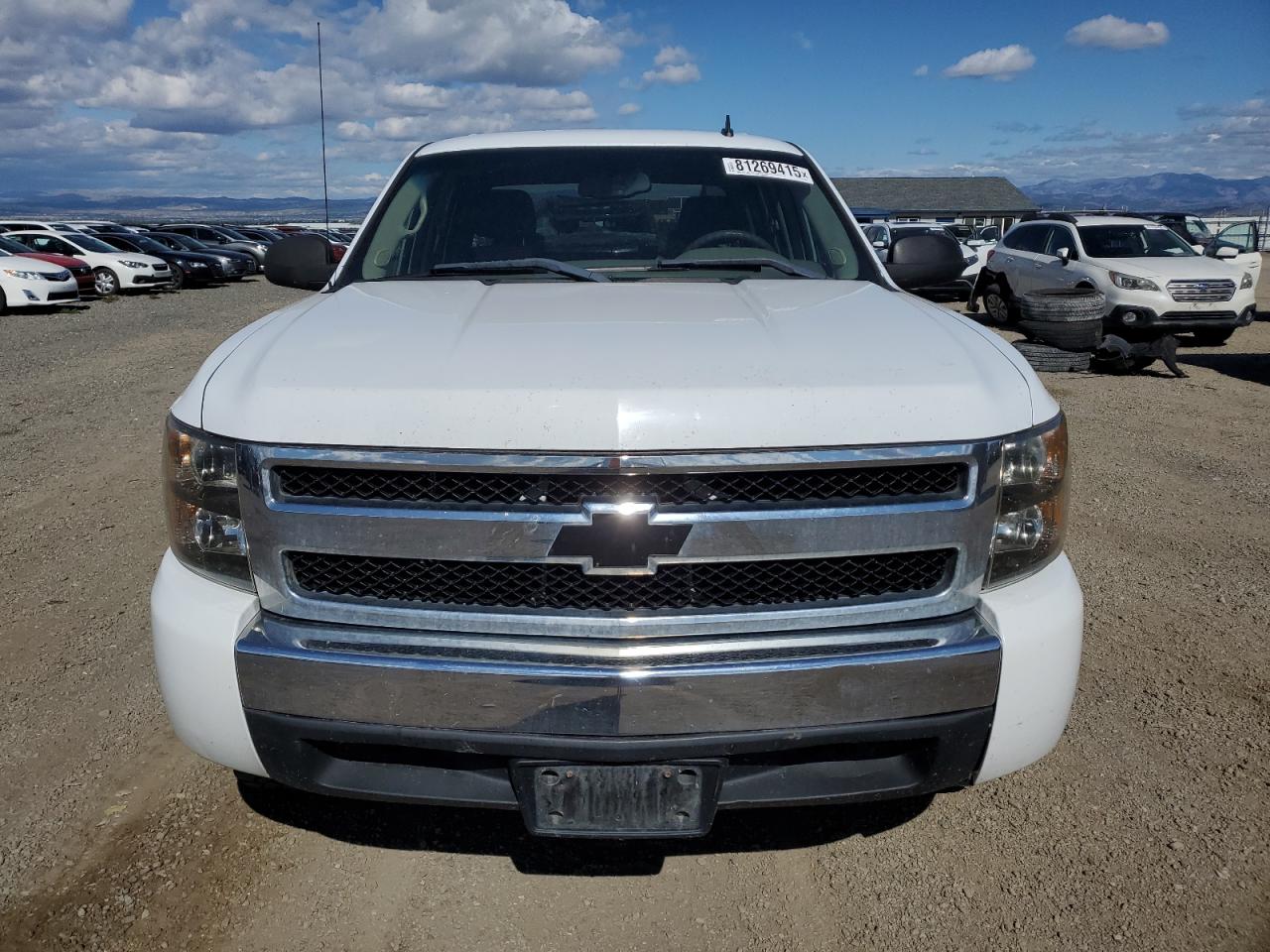 Chevrolet Silverado K1500 Image 11