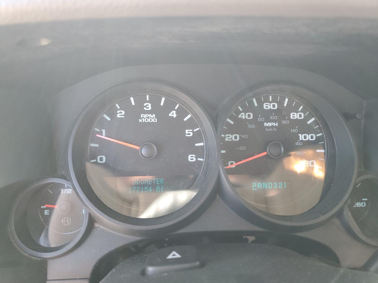 Chevrolet Silverado K1500 Image 8