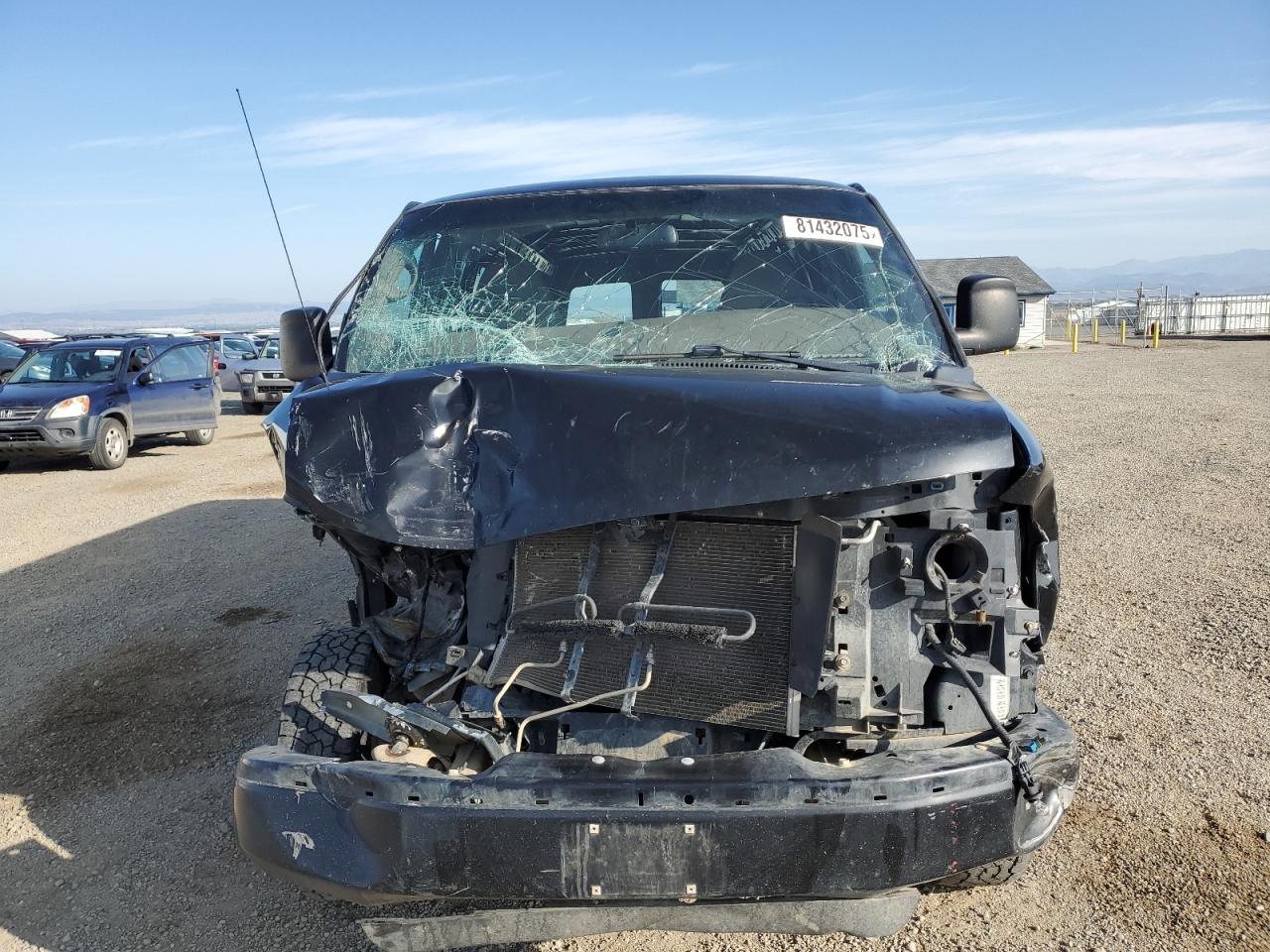 Chevrolet Express Image 14