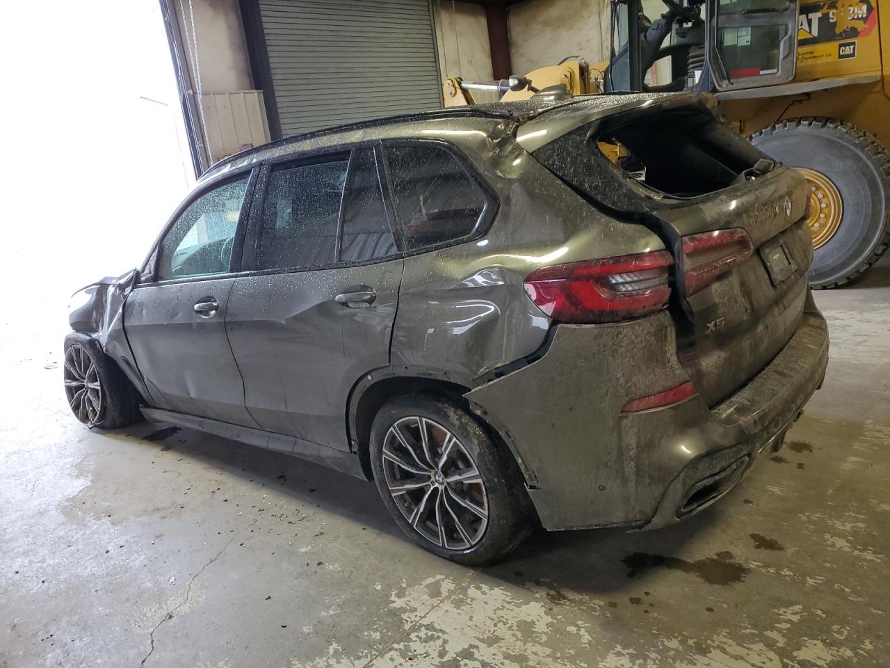 BMW X Series M50i Image 9