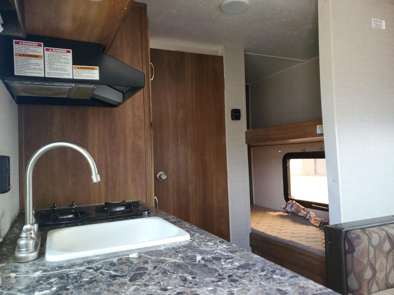 Keystone Trailer Image 8