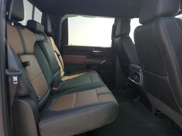 Chevrolet Silverado K3500 High Country Image 12