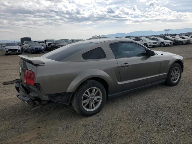 Ford Mustang Image 4