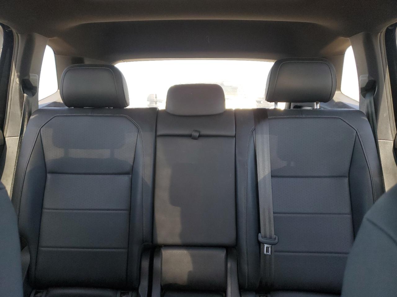 Volkswagen Tiguan Se Image 6