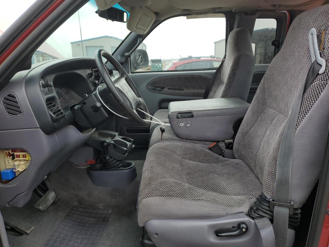 Dodge Ram 1500 Image 8