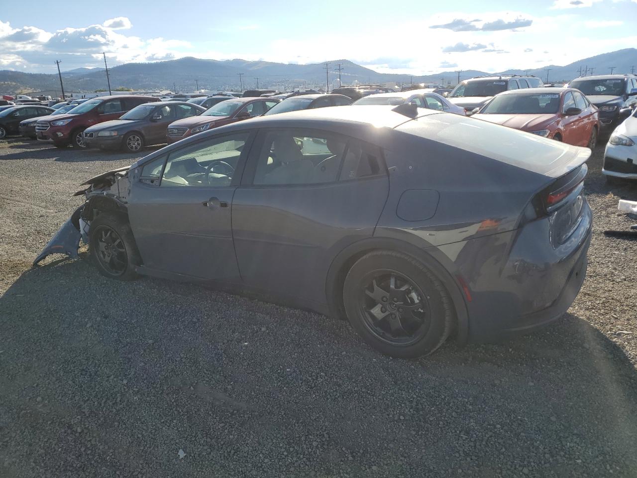 Toyota Prius Le Image 3