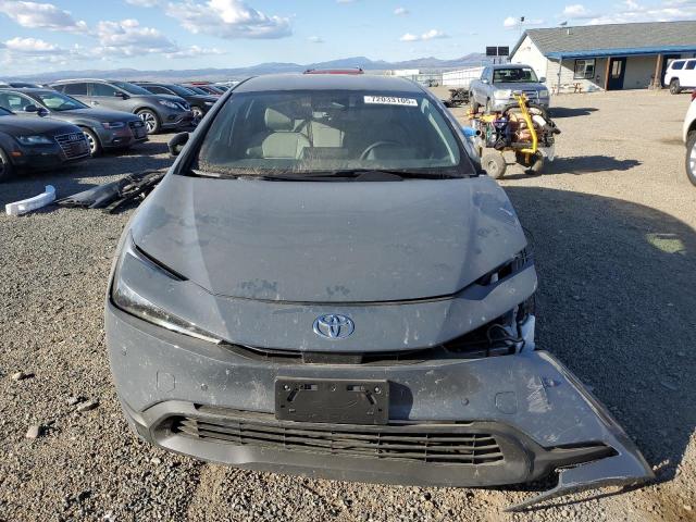 Toyota Prius Le Image 5