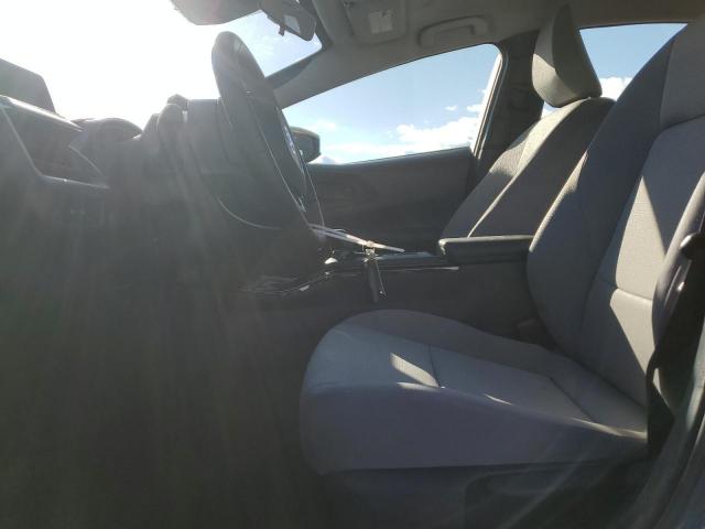 Toyota Prius Le Image 8