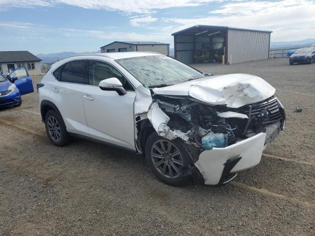 Lexus NX 300 Base Image 6