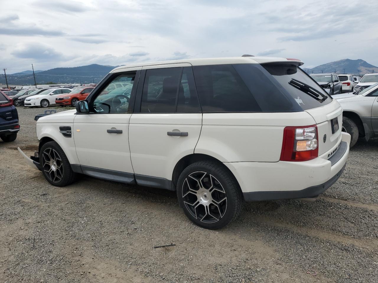 Land Rover Range Rover Supercharged Image 5