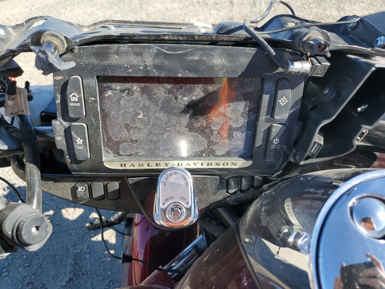 Harley-Davidson Fl Ultra Limited Image 2