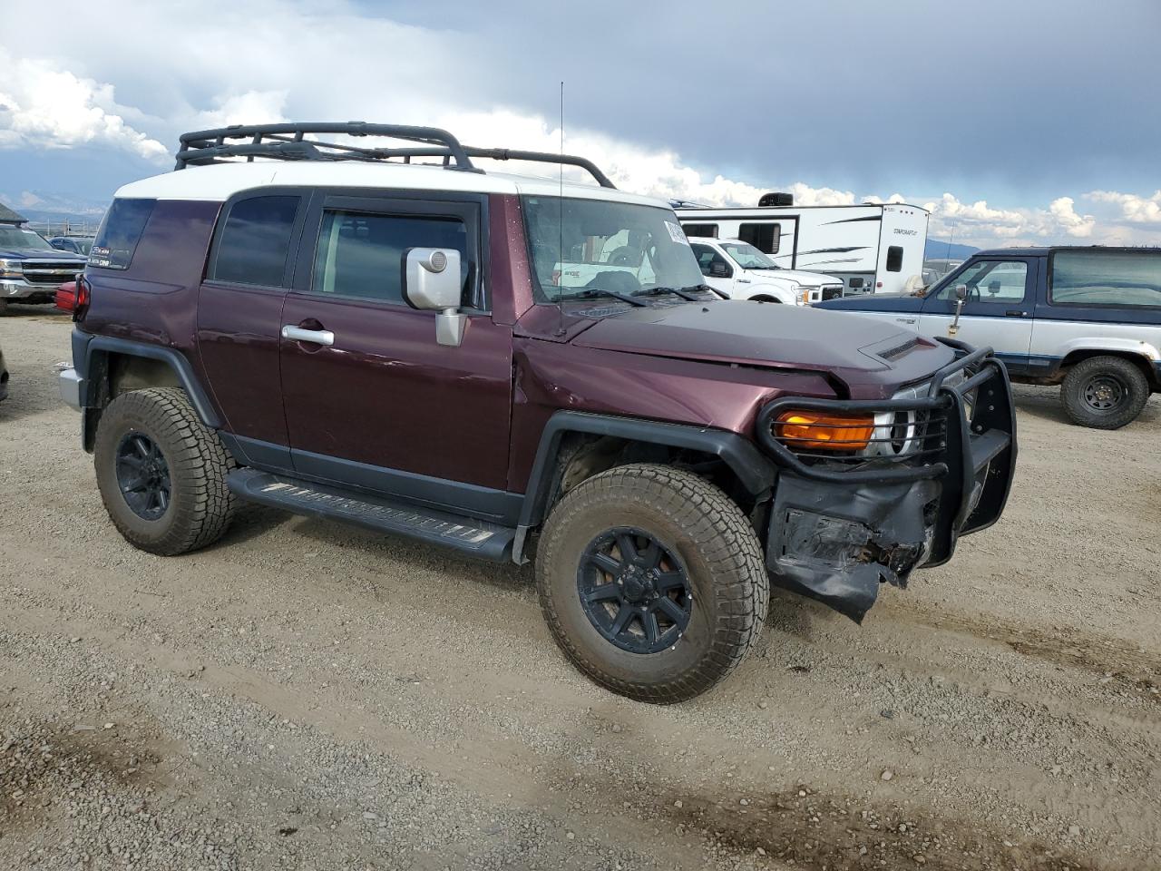 Toyota FJ Cruiser Image 2