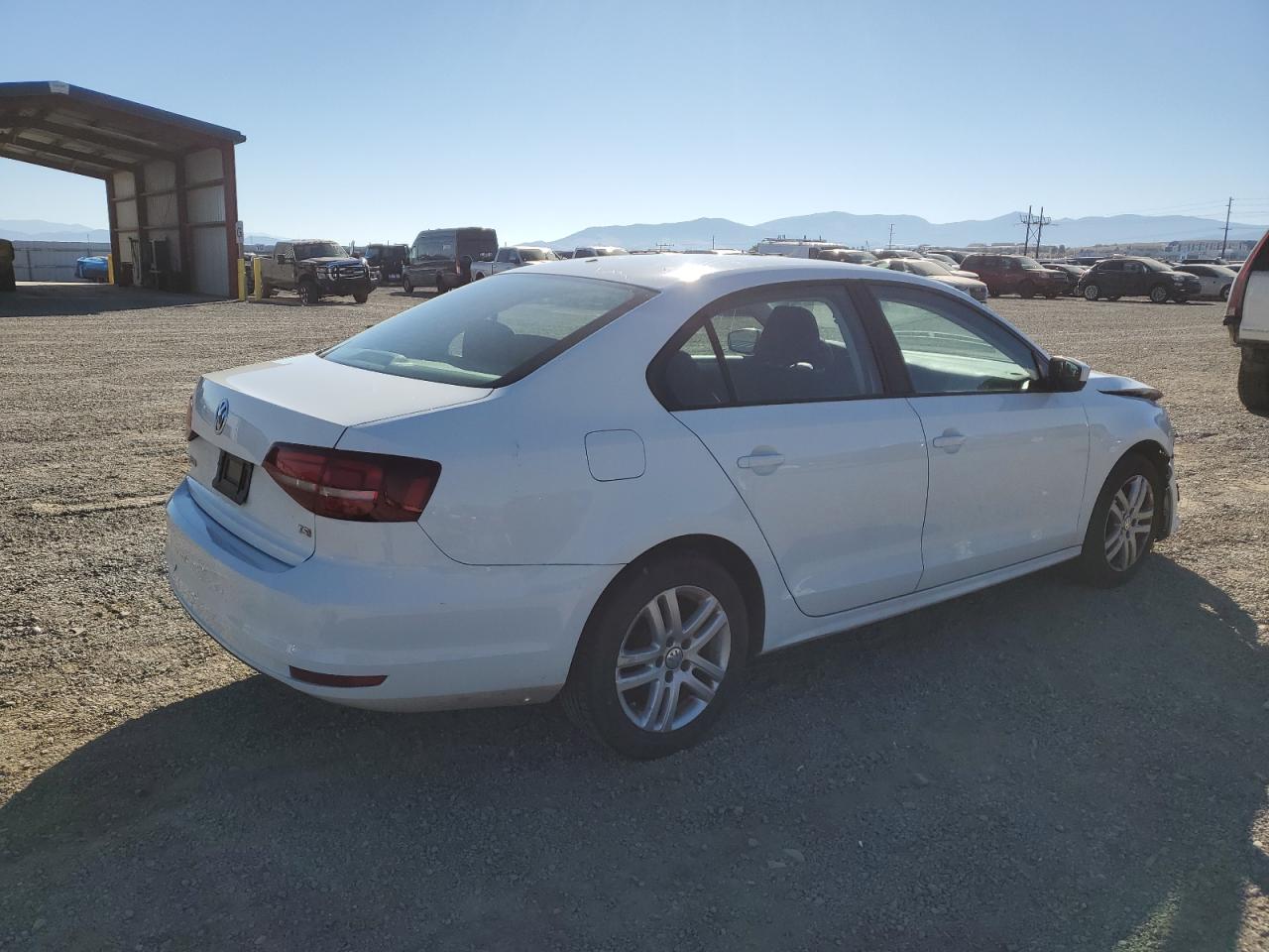 Volkswagen Jetta S Image 11