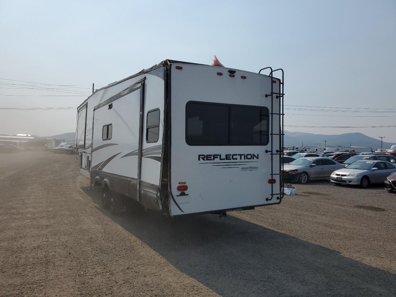 Grand Desi Reflection Image 10