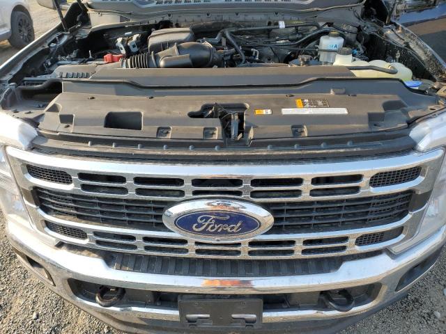 Ford F-350 Super Duty Image 5