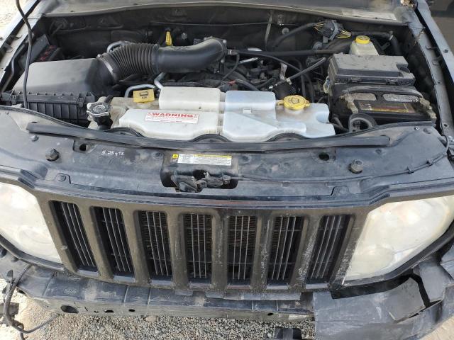 Jeep Liberty Sport Image 14