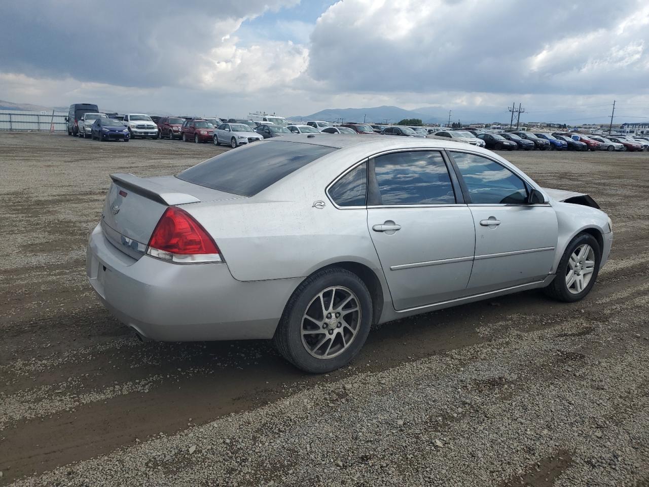 Chevrolet Impala Ltz Image 3
