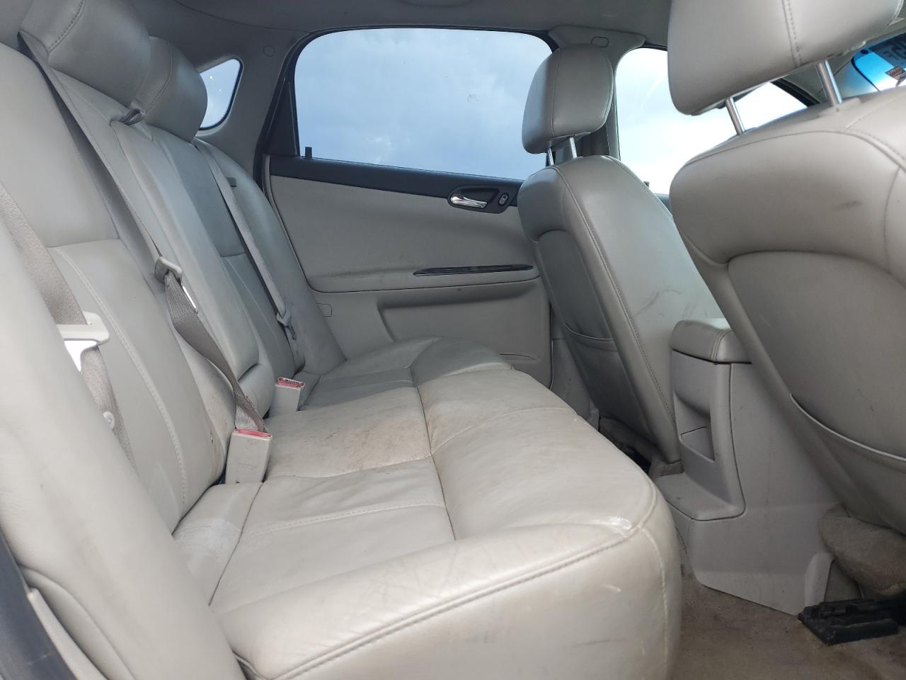 Chevrolet Impala Ltz Image 4