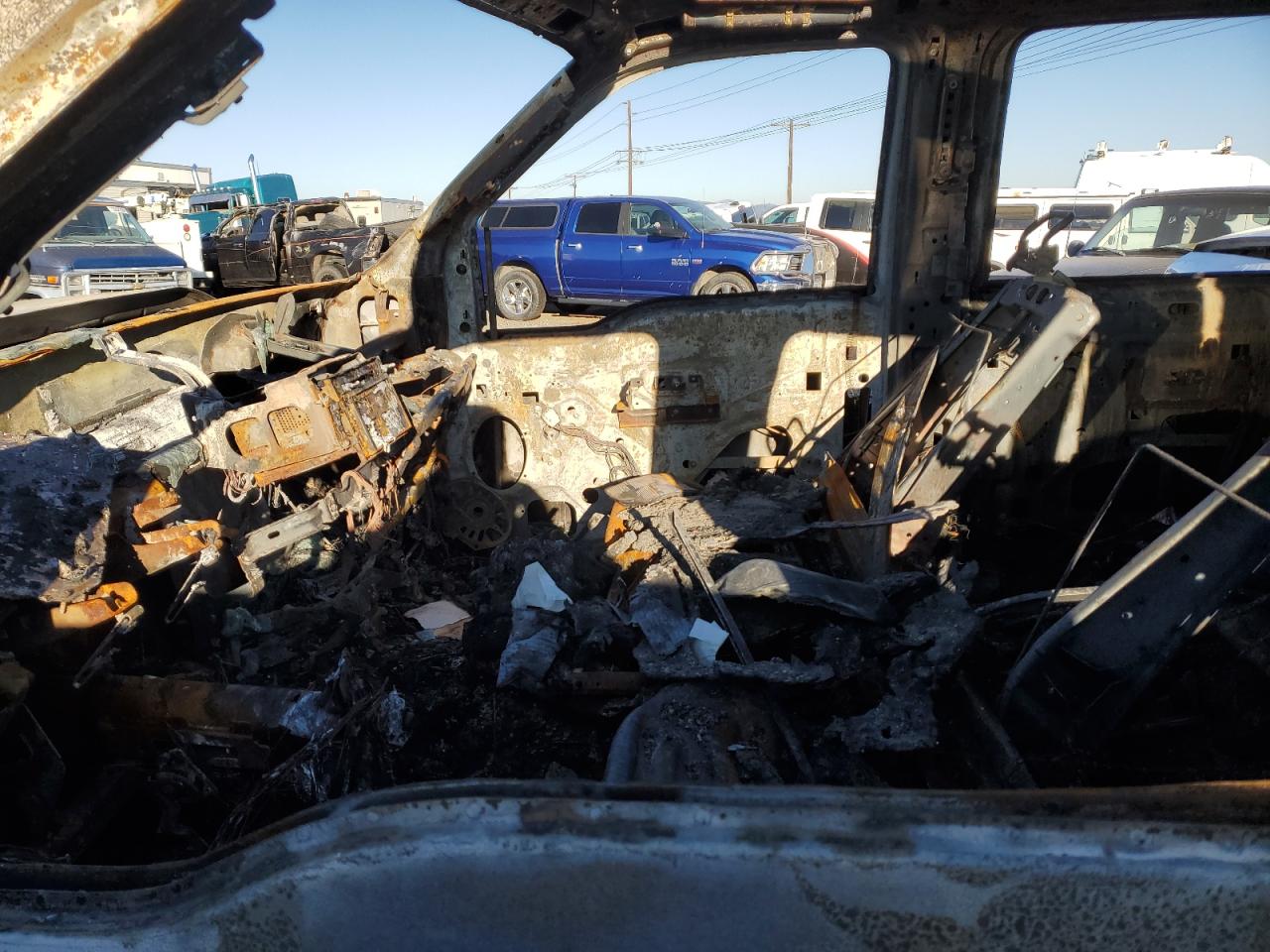 Ford F-350 Super Duty Image 11