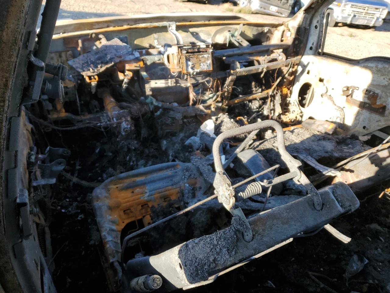 Ford F-350 Super Duty Image 8