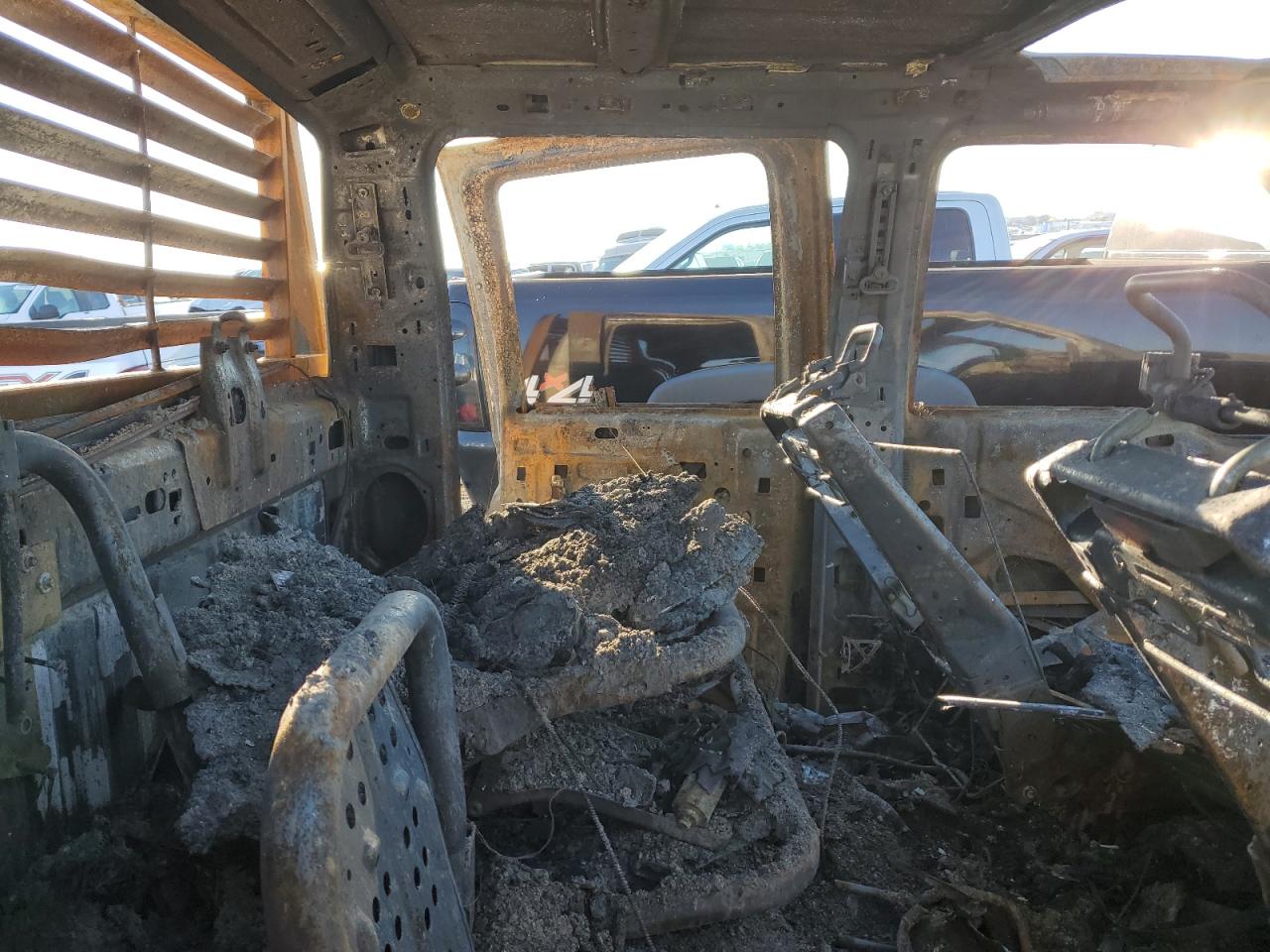 Ford F-350 Super Duty Image 10