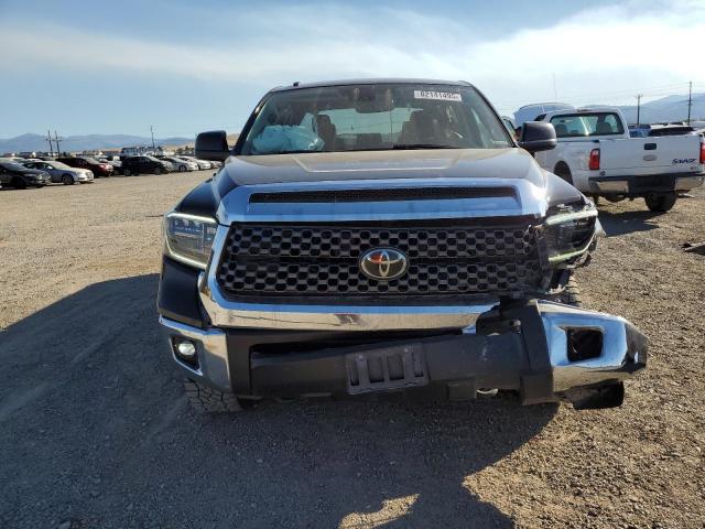 Toyota Tundra Crewmax Sr5 Image 3