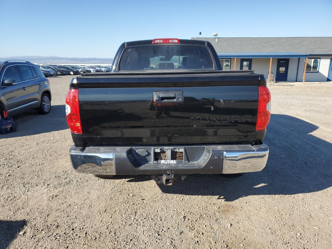 Toyota Tundra Crewmax Sr5 Image 8