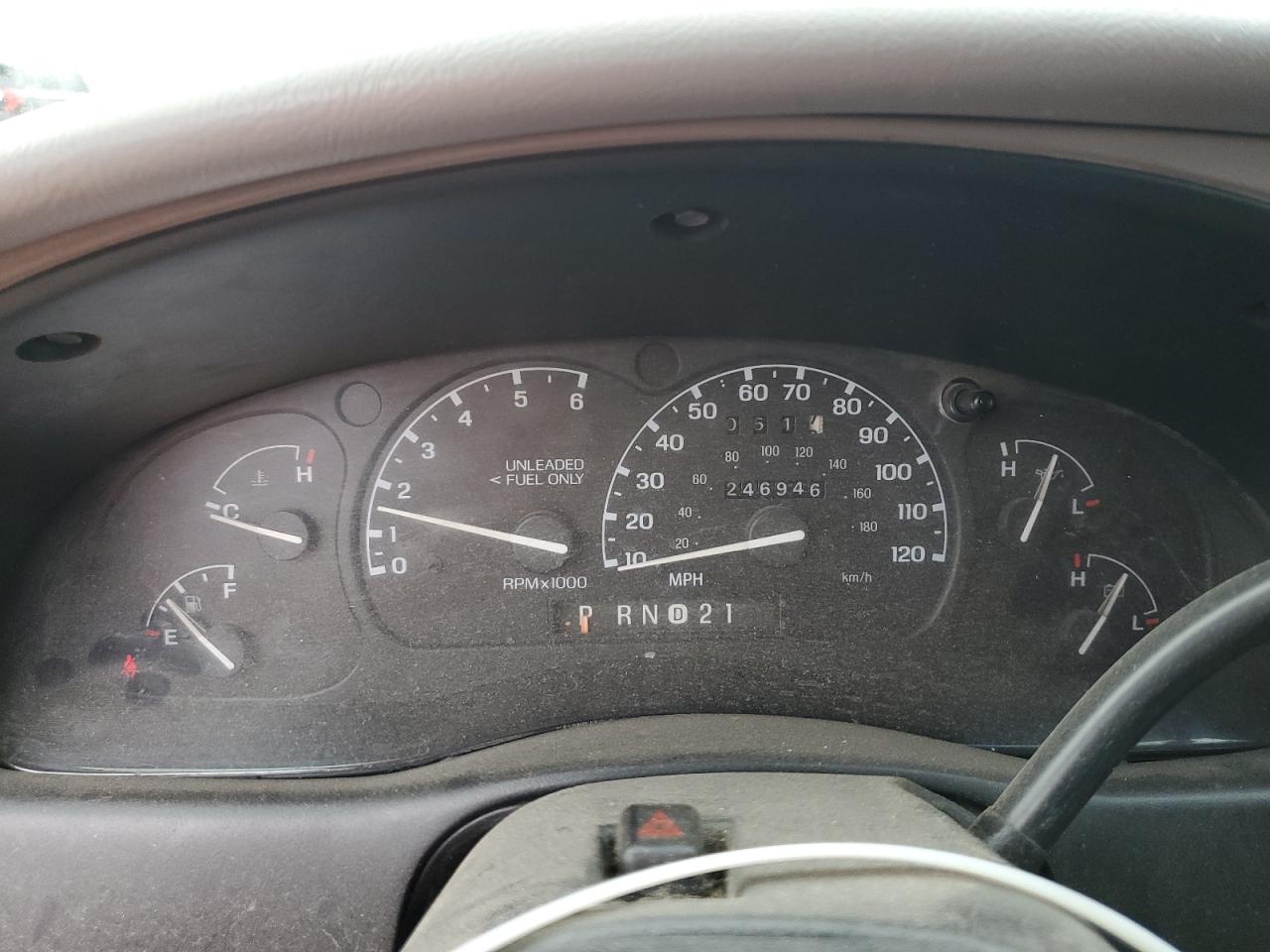 Ford Explorer Image 5