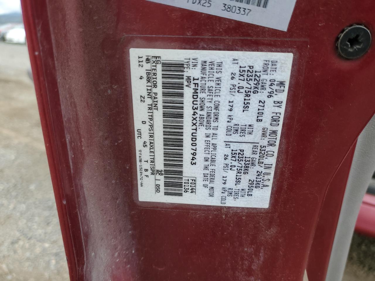 Ford Explorer Image 7