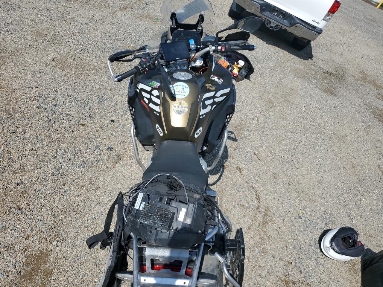 BMW F-series Gs Adventure Image 6