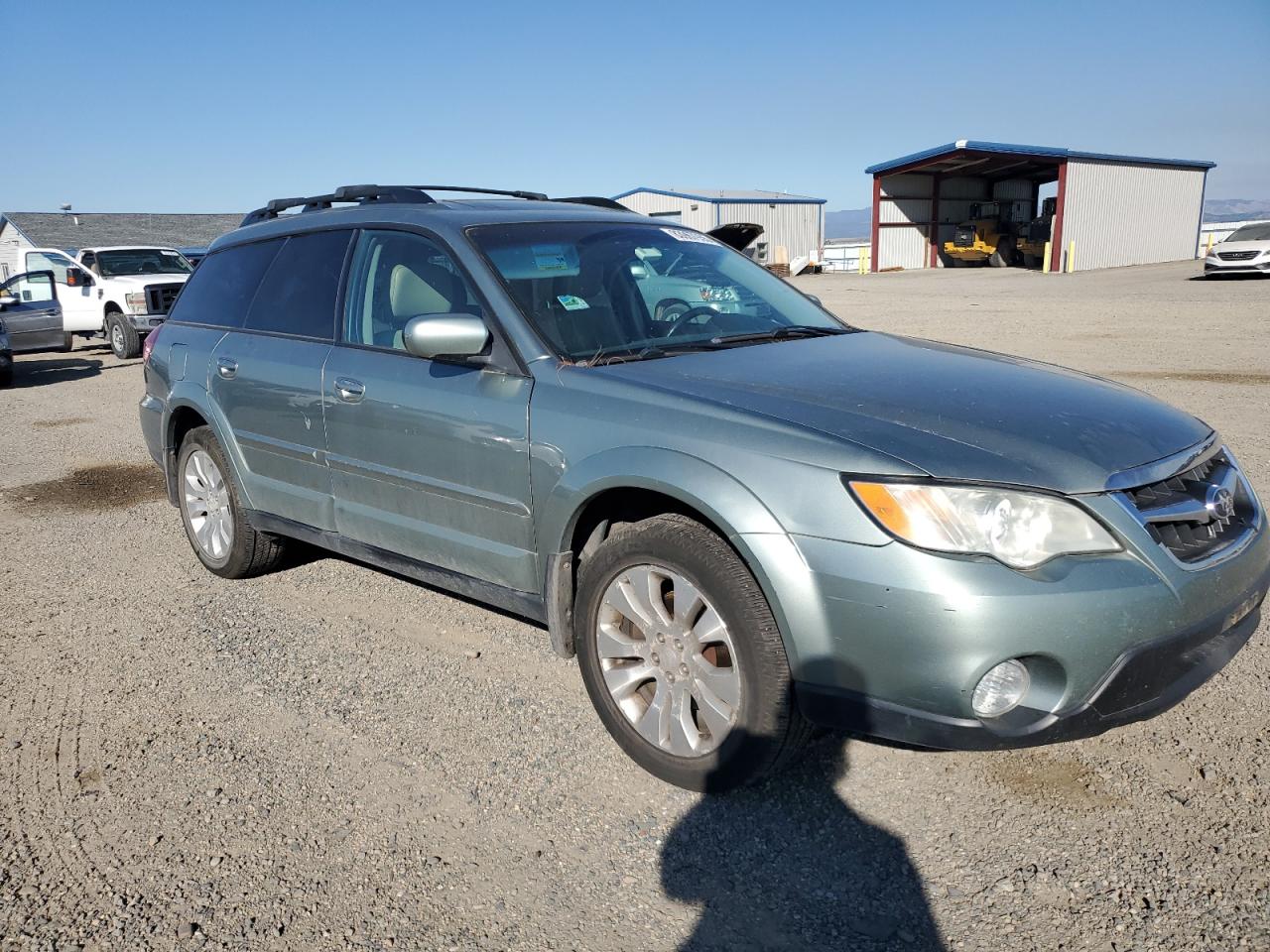 Subaru Outback 2.5i Limited Image 2