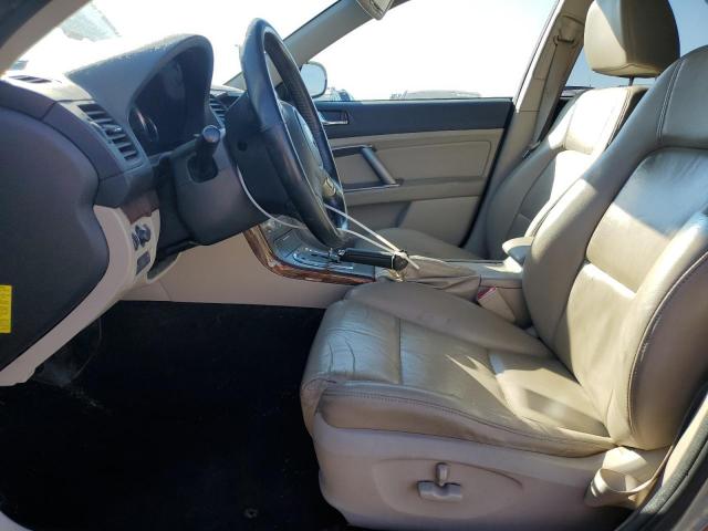 Subaru Outback 2.5i Limited Image 8