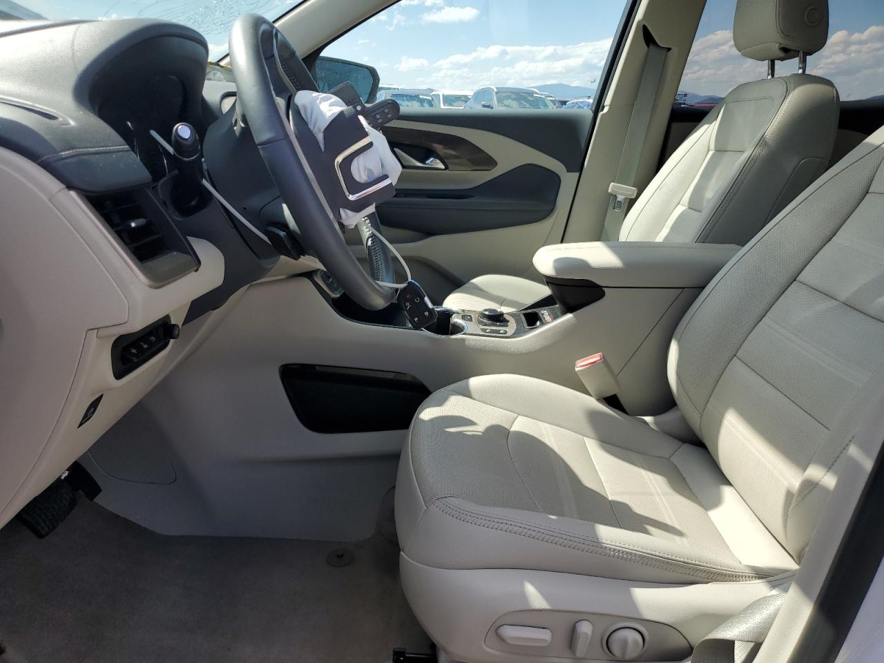 GMC Terrain Denali Image 13