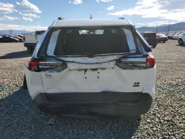 Toyota RAV4 Le Image 3