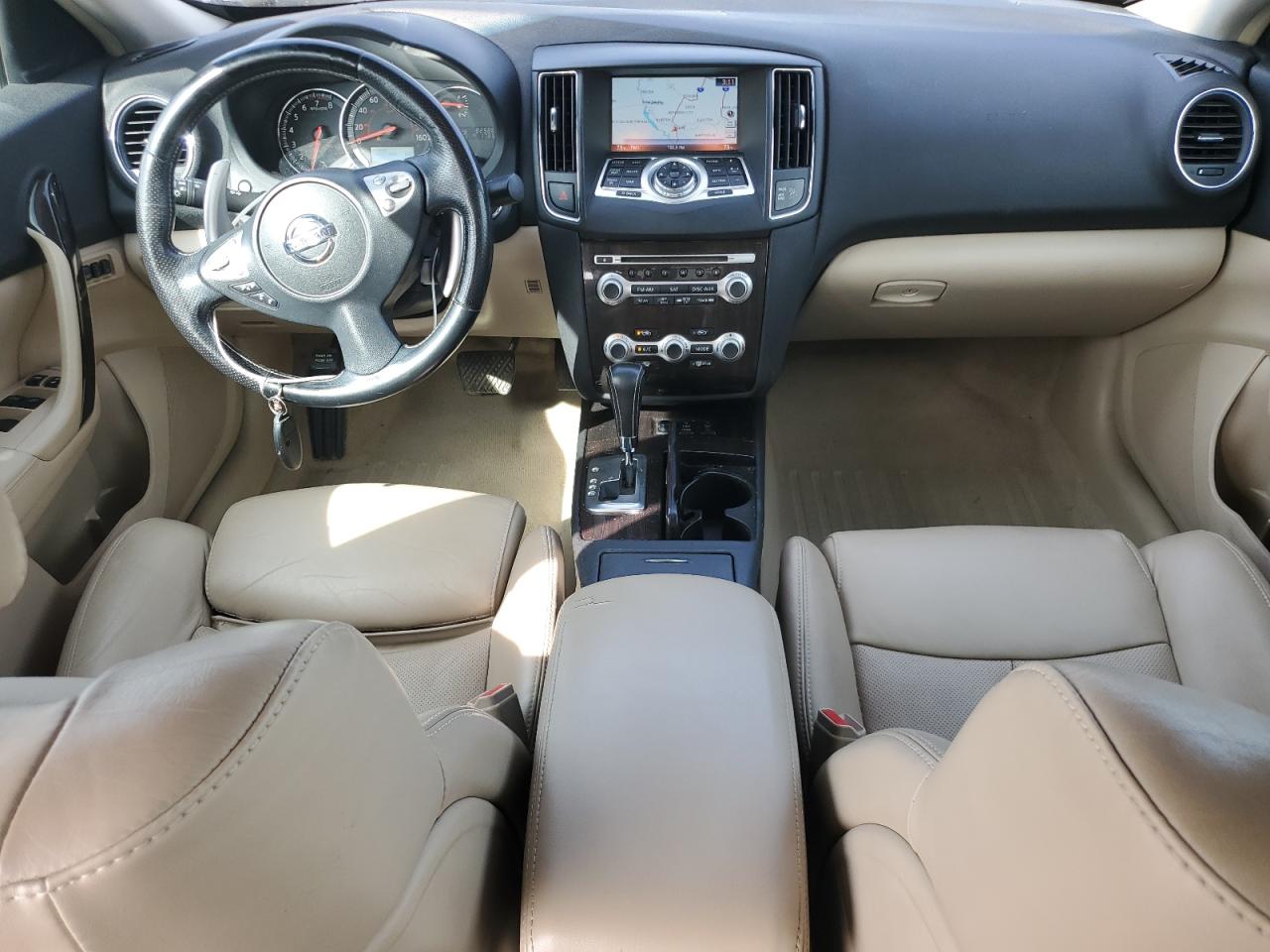 Nissan Maxima S Image 5