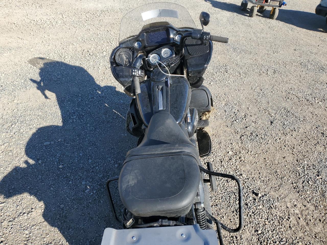 Harley-Davidson Fltrk Image 2