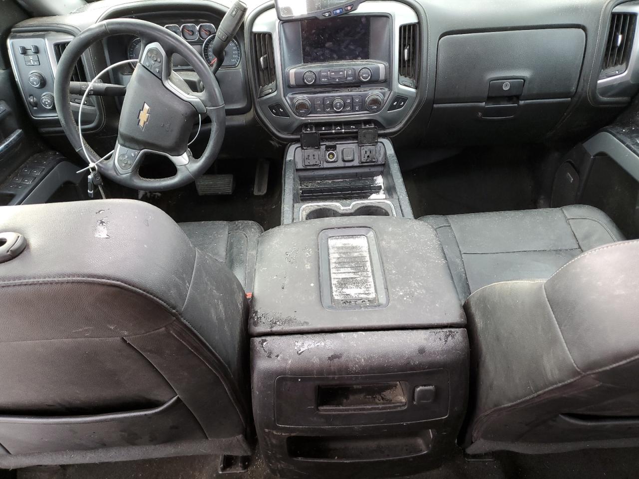 Chevrolet Silverado K1500 Ltz Image 9