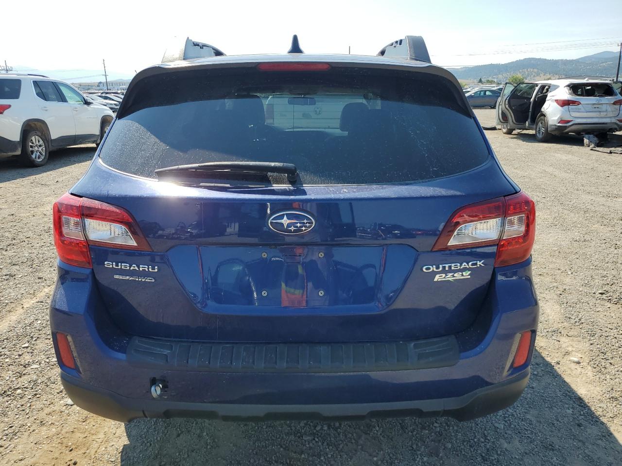 Subaru Outback 2.5i Limited Image 13