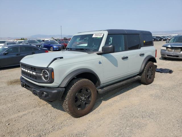  Salvage Ford Bronco