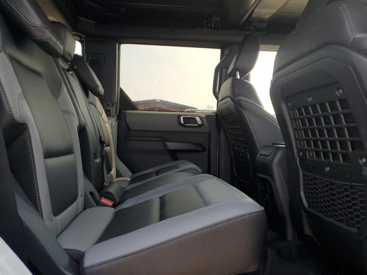 Ford Bronco Black Diamond Image 8